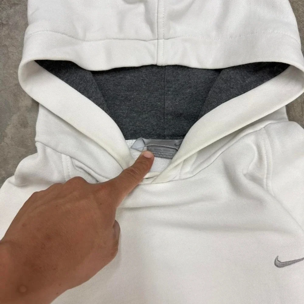 Vintage 90s Nike White‎ Hoodie with embroidered swoosh Size XL
